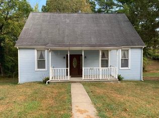 3627 Summerlee Rd, Oak Hill, WV 25901