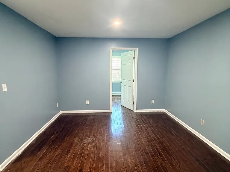 560 Main St #2D-0 — Photo 5