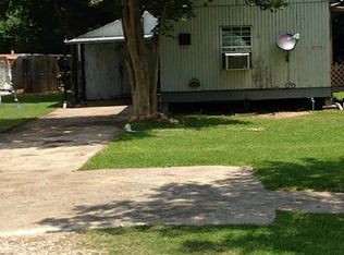 4731 11th St, Bacliff, TX 77518