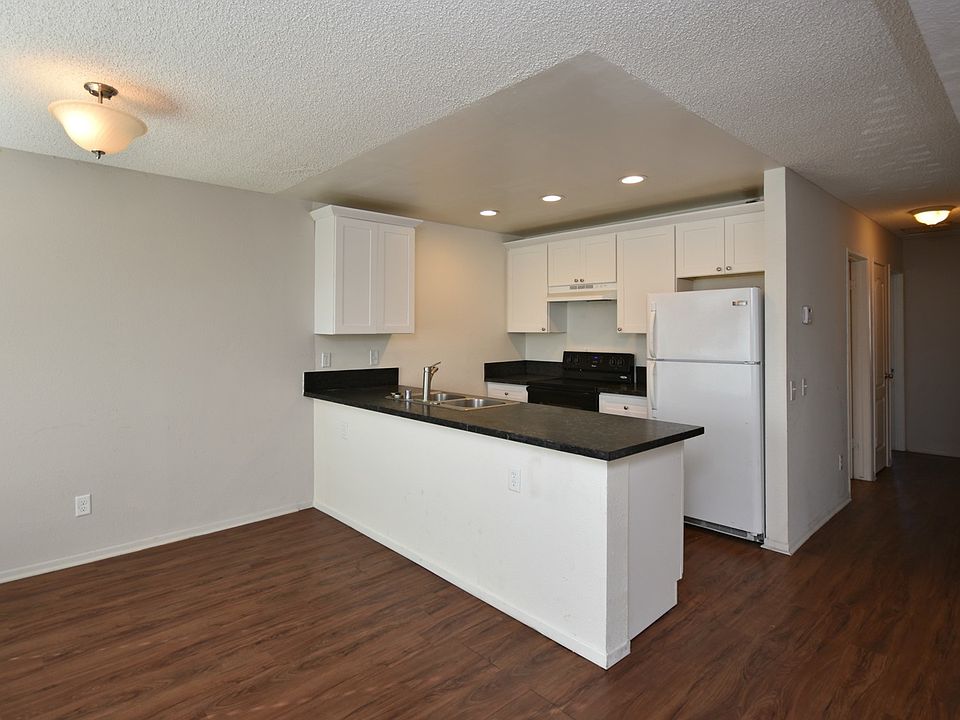 West Palm Apartment Rentals Vista, CA Zillow