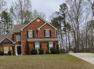 153 Crown Oaks Dr, Stockbridge, GA 30281