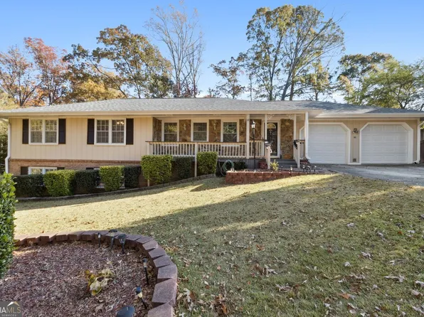 3982 Johns St NW, Lilburn, GA 30047