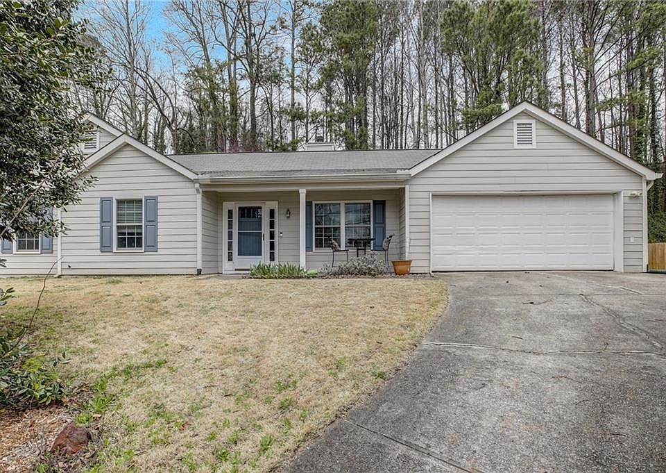 1st image of 829 Riverstone Ln