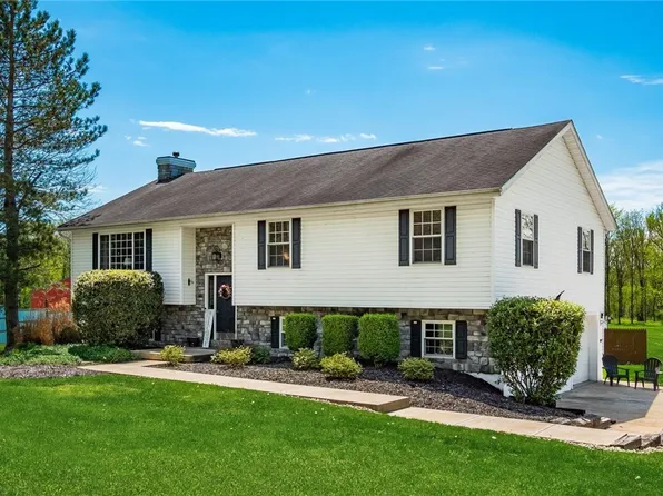 7195 Frazeysburg Rd, Nashport, OH 43830