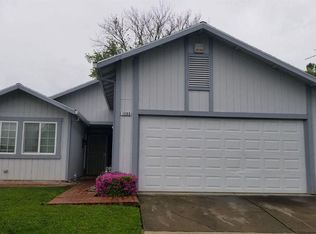 1200 Fall Creek Way, Sacramento, CA 95833