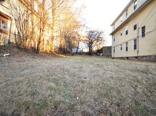 172 Palisade Ave, Bridgeport, CT 06610