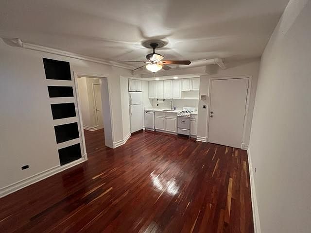 1st image of 1627 W Lawrence Ave