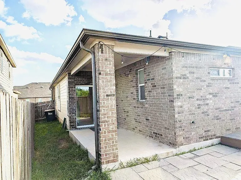 304 Lemon Light Ln — Photo 26