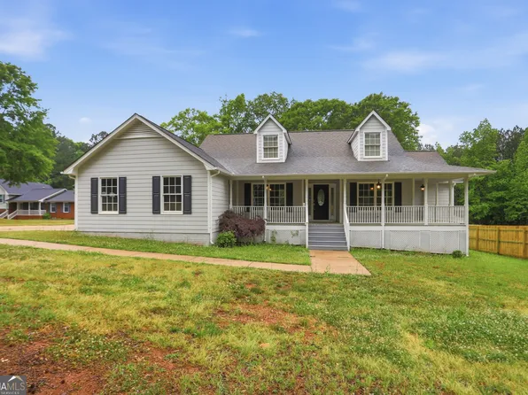 93 Charlie Smith Dr, Senoia, GA 30276