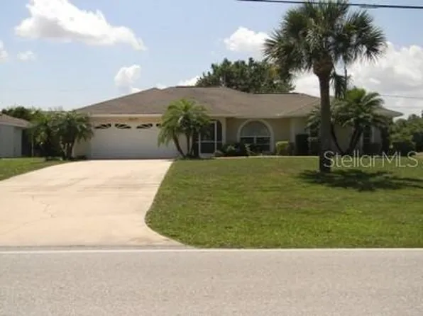 18371 Edgewater Dr, Pt Charlotte, FL 33948