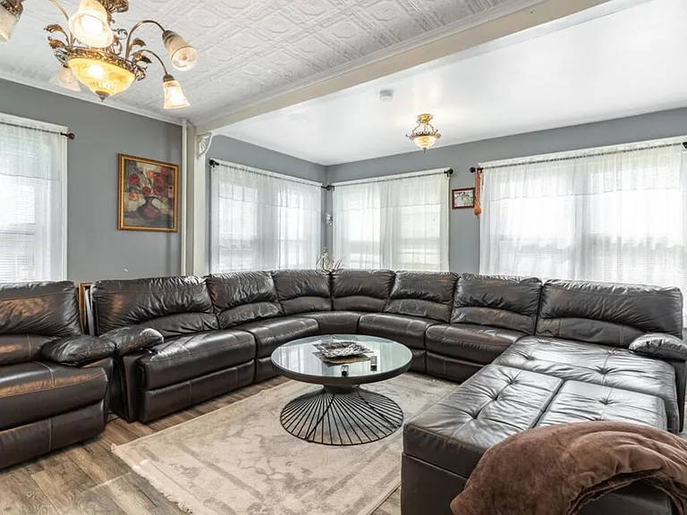 5 Northboro St #1 — Photo 2