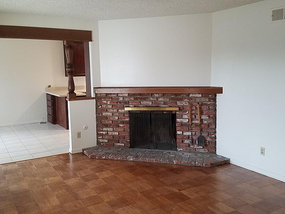 3rd image of 761 Ackley St