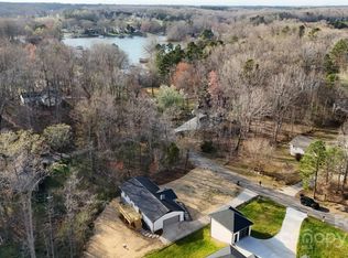 118 Alfara Ln, Troutman, NC 28166