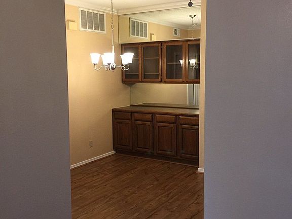 2nd image of 921 Marine Dr APT 213