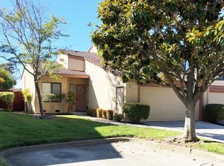 70 Crystal Cir, Hercules, CA 94547