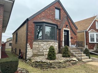 6251 W Fletcher St, Chicago, IL 60634