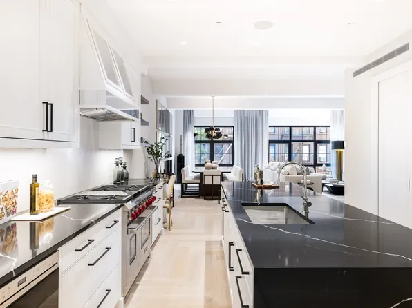 327 East 84th Street image 6 of 17