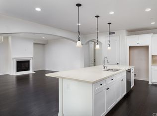 8202 Sparrow Ln, La Palma, CA 90623