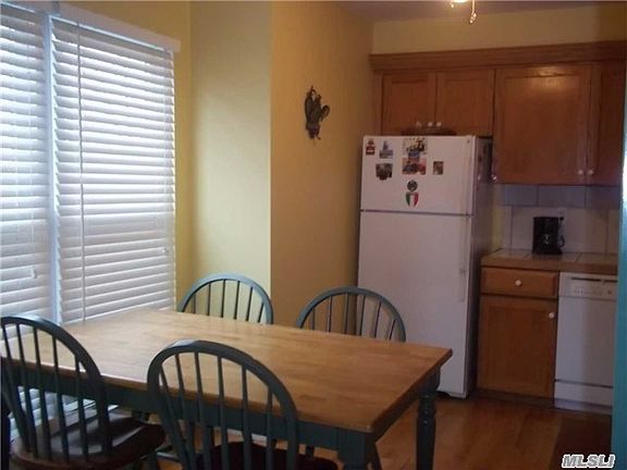 3rd image of 9 Cypress Ct #9