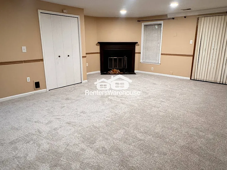 14233 Oakpointe Dr — Photo 17