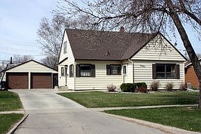 2nd image of 1925 17th St S