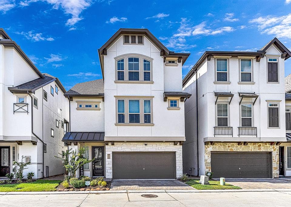1st image of 10703 Centre Forest Drive