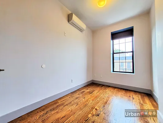 Rented by Urban Pads | media 42