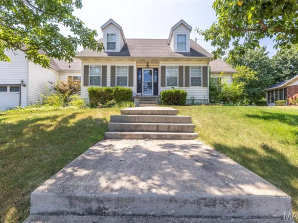 2205 Autumn Rd, Poplar Bluff, MO 63901