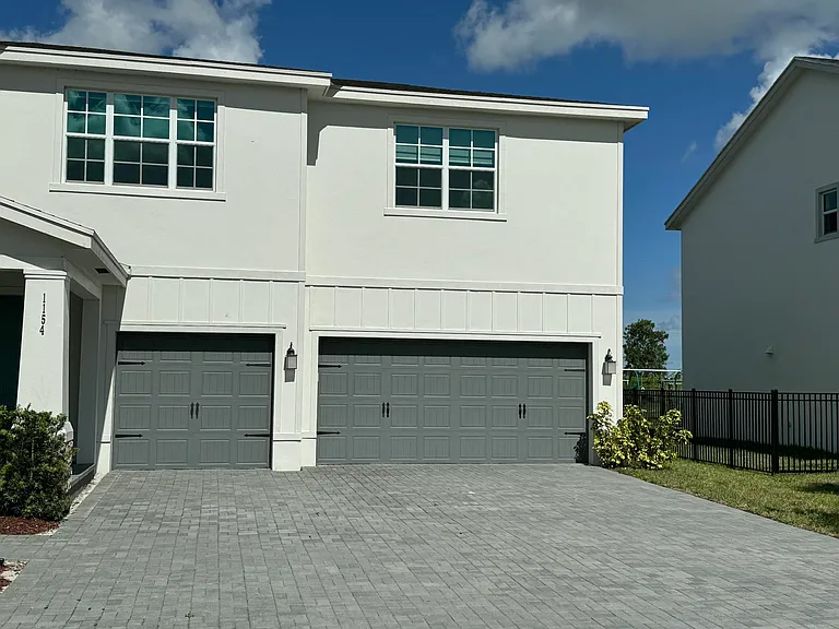 1154 Tangled Orchard Trce — Photo 3