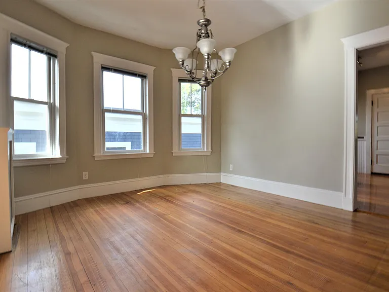 82 Montebello Rd #3 — Photo 7