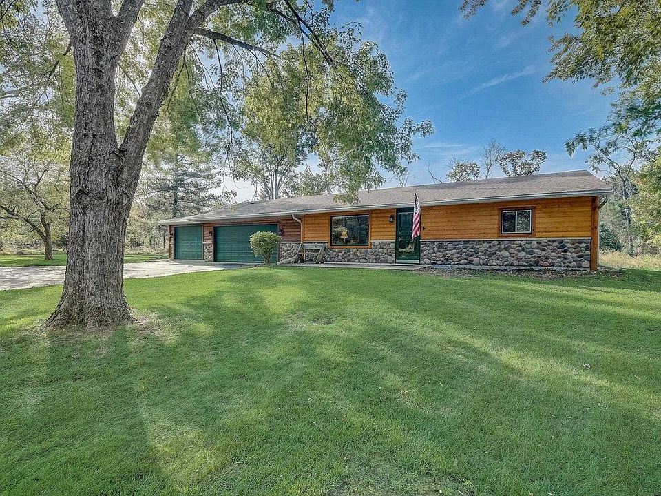 887 Freedom Avenue, Wisconsin Dells, WI 53965 Zillow