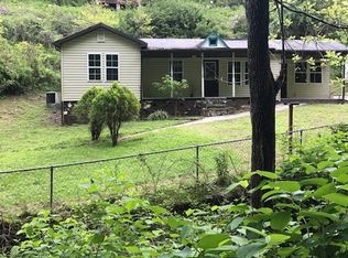 1415 Devil Branch Rd, Vansant, VA 24656