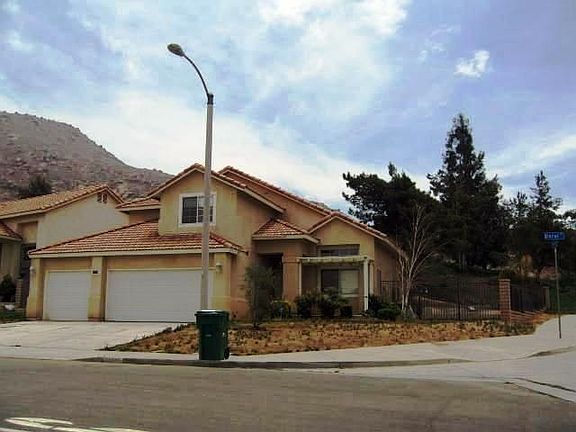 Corner front lot acoss from golf course