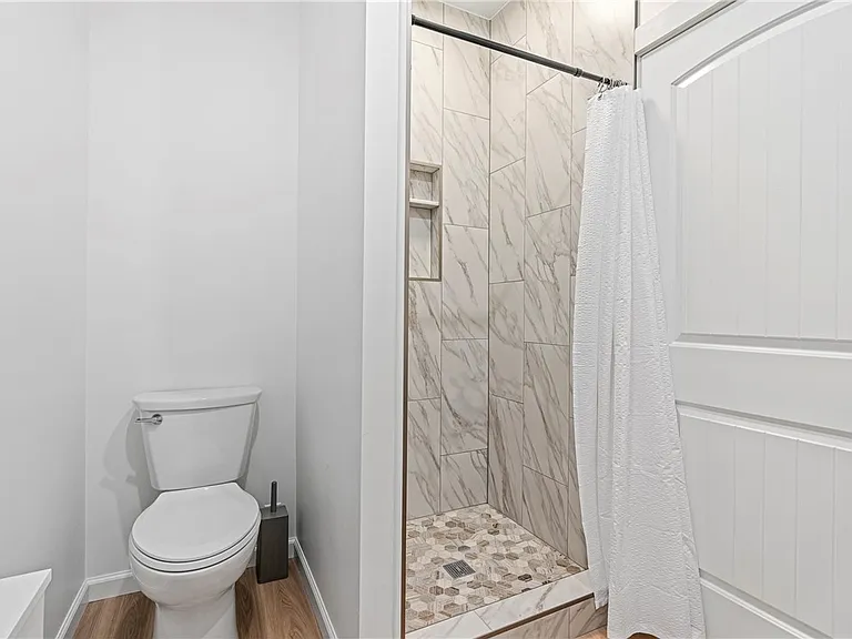 419 Hastings St #1 — Photo 25