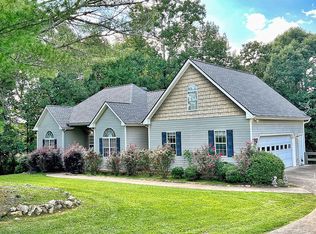 979 Bishop Rd, Ball Ground, GA 30107