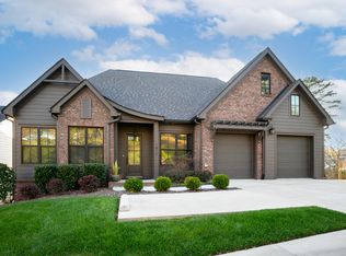 1817 Notting Hl, Chattanooga, TN 37405