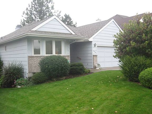2nd image of 5408 N Saint James Pl