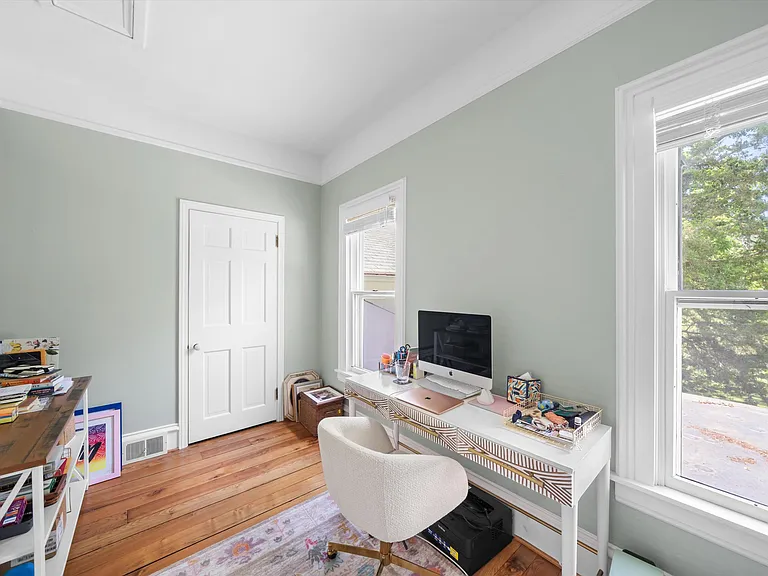 941 Newport Rd — Photo 20