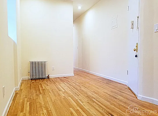 Rented by City Connections Realty | media 32