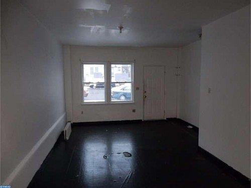5th image of 644 E Allegheny Ave