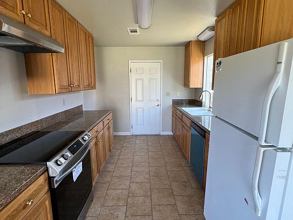 5th image of 8371 Middle River Ct
