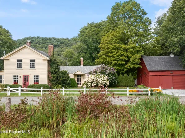 40 Beebe Pond Road, Chatham, NY 12037