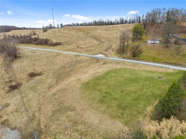 0.0 Clare Dr, Washington, PA 15301