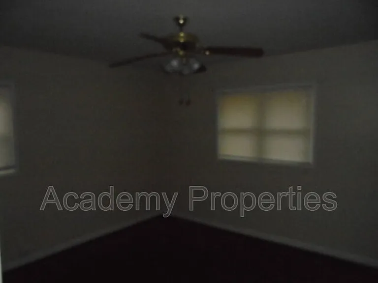 105 E Mimosa Dr — Photo 7