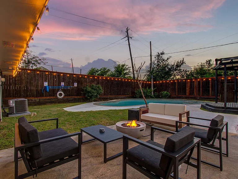 9306 Bassoon Dr — Photo 28