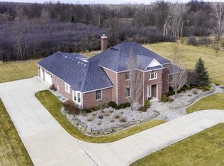 7856 Shea Rd, Fair Haven, MI 48023