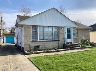 3884 Warrendale Rd, South Euclid, OH 44118