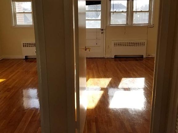 5th image of 20018 38th Ave #2F