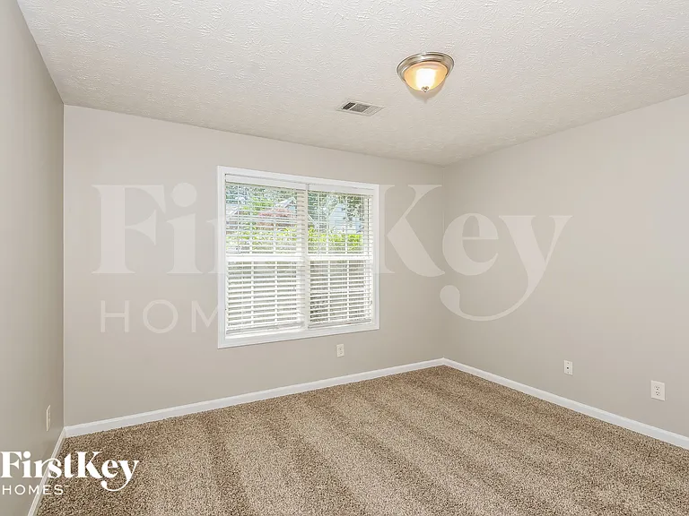830 James Ridge Dr — Photo 12