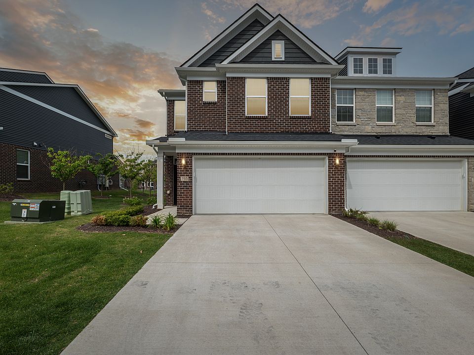 1st image of 765 Hummingbird Dr